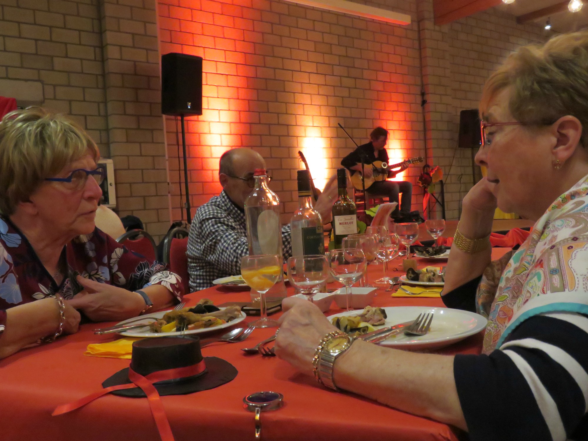 Sfeerbeeld van de Spaanse avond