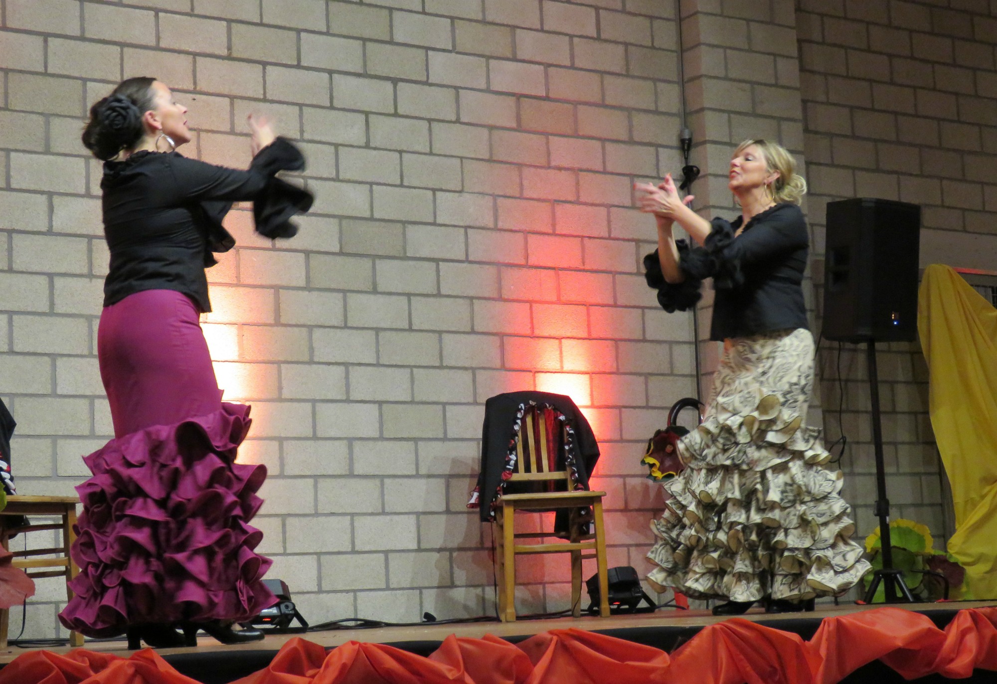Een swingend flamenco-optreden van La Mariposa tijdens de Spaanse avond
