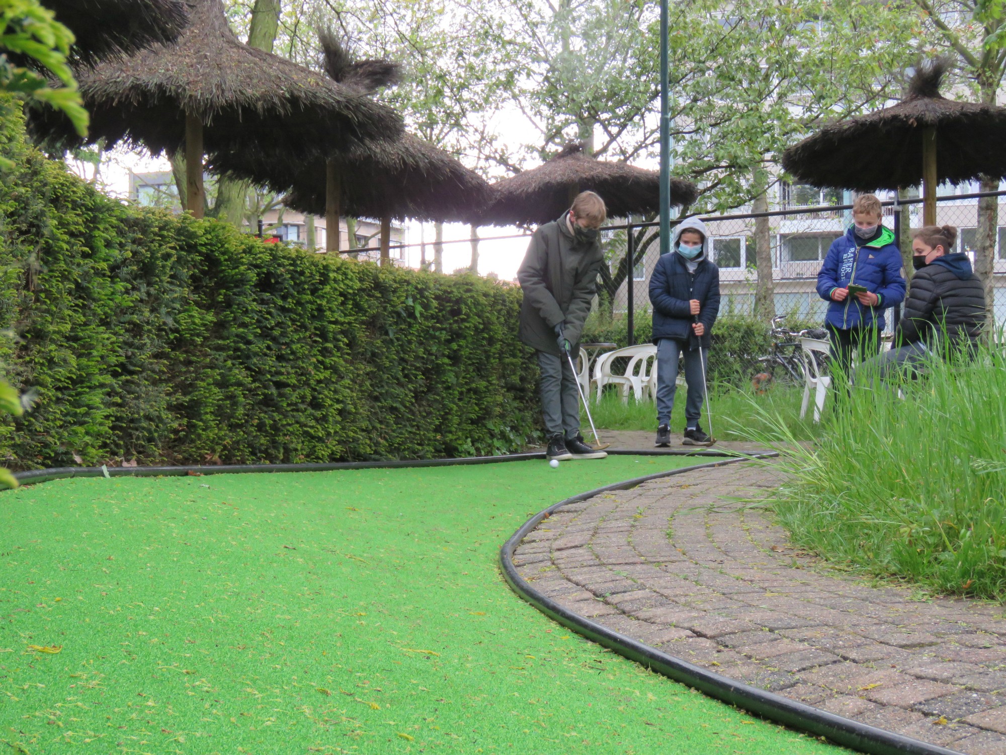 Eerste gezamenlijke activiteit vormelingen 2021 | Zoektocht en minigolf