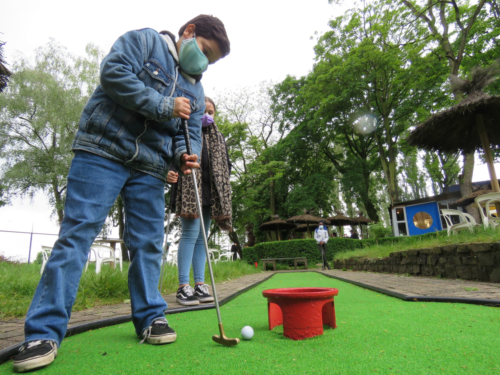 Eerste gezamenlijke activiteit vormelingen 2021 | Zoektocht en minigolf