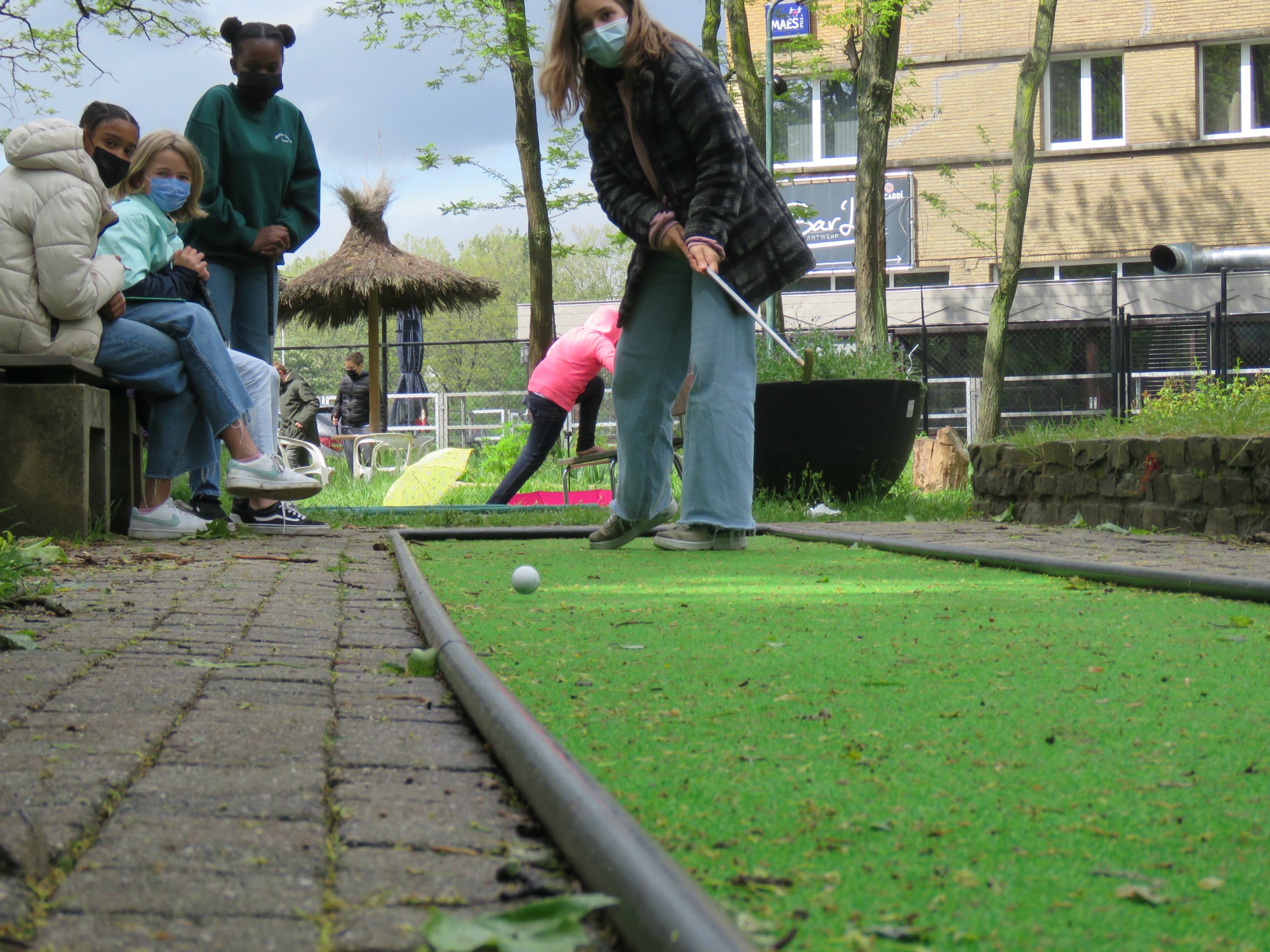 Eerste gezamenlijke activiteit vormelingen 2021 | Zoektocht en minigolf