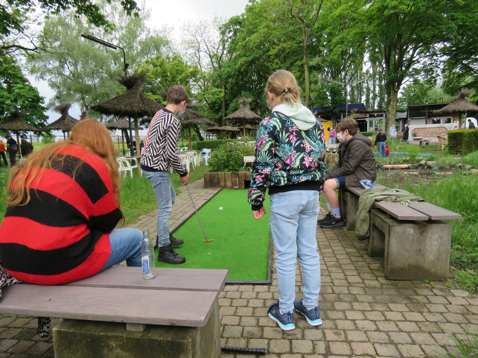 Eerste gezamenlijke activiteit vormelingen 2021 | Zoektocht en minigolf