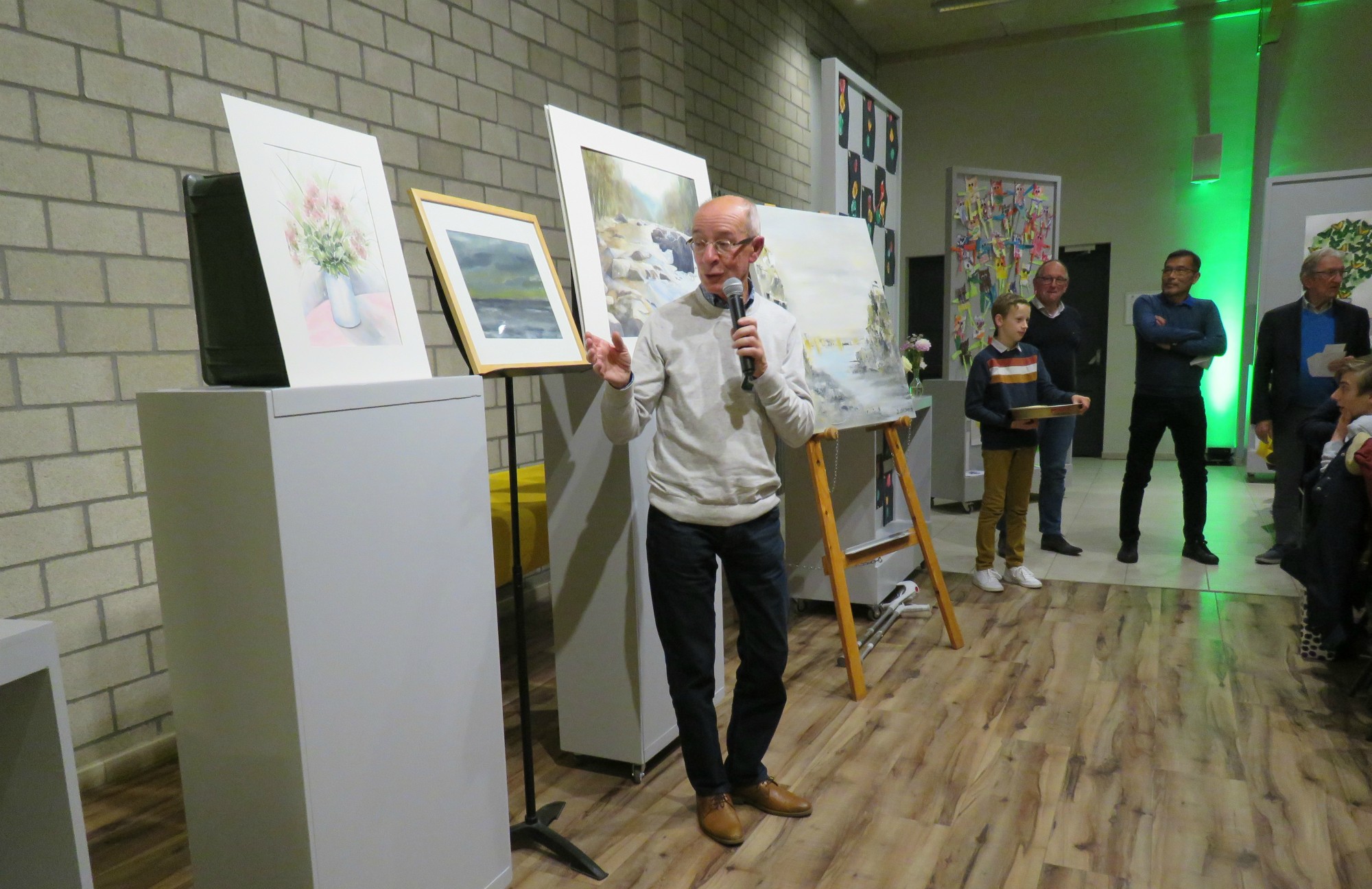 A.K.A.L.O. schonk 4 kunstwerken, professioneel verloot door Armand