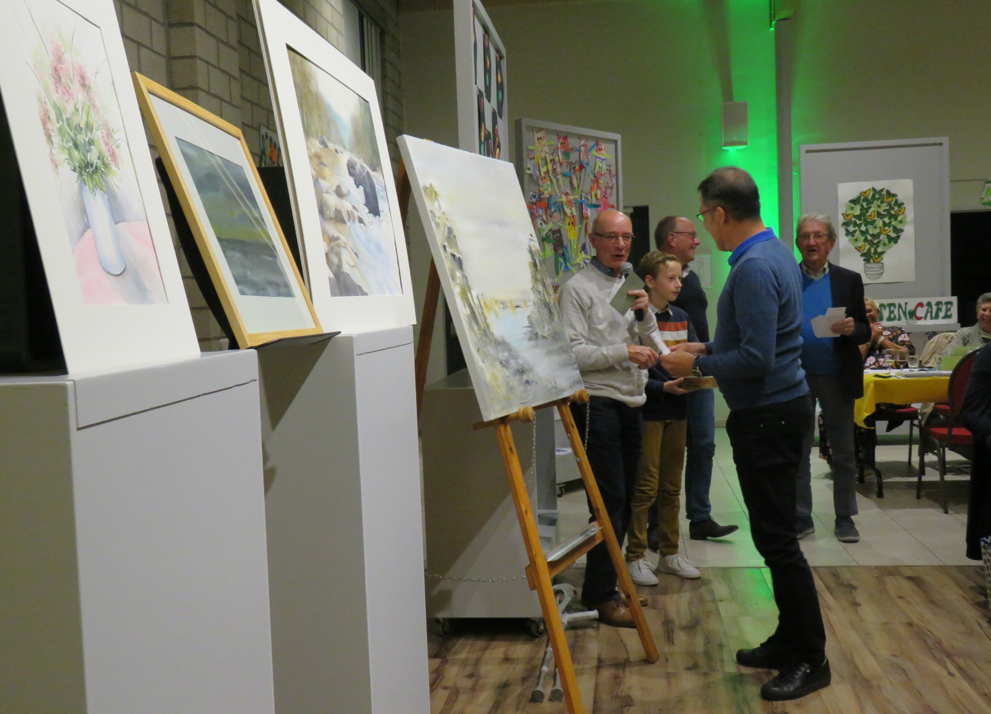 A.K.A.L.O. schonk 4 kunstwerken, professioneel verloot door Armand