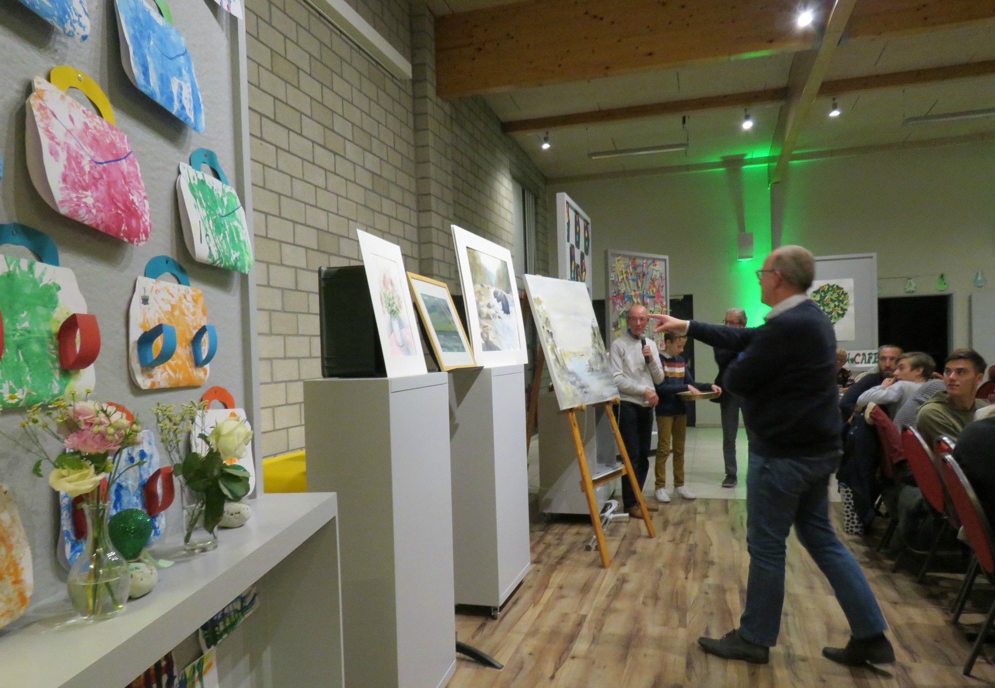 A.K.A.L.O. schonk 4 kunstwerken, professioneel verloot door Armand