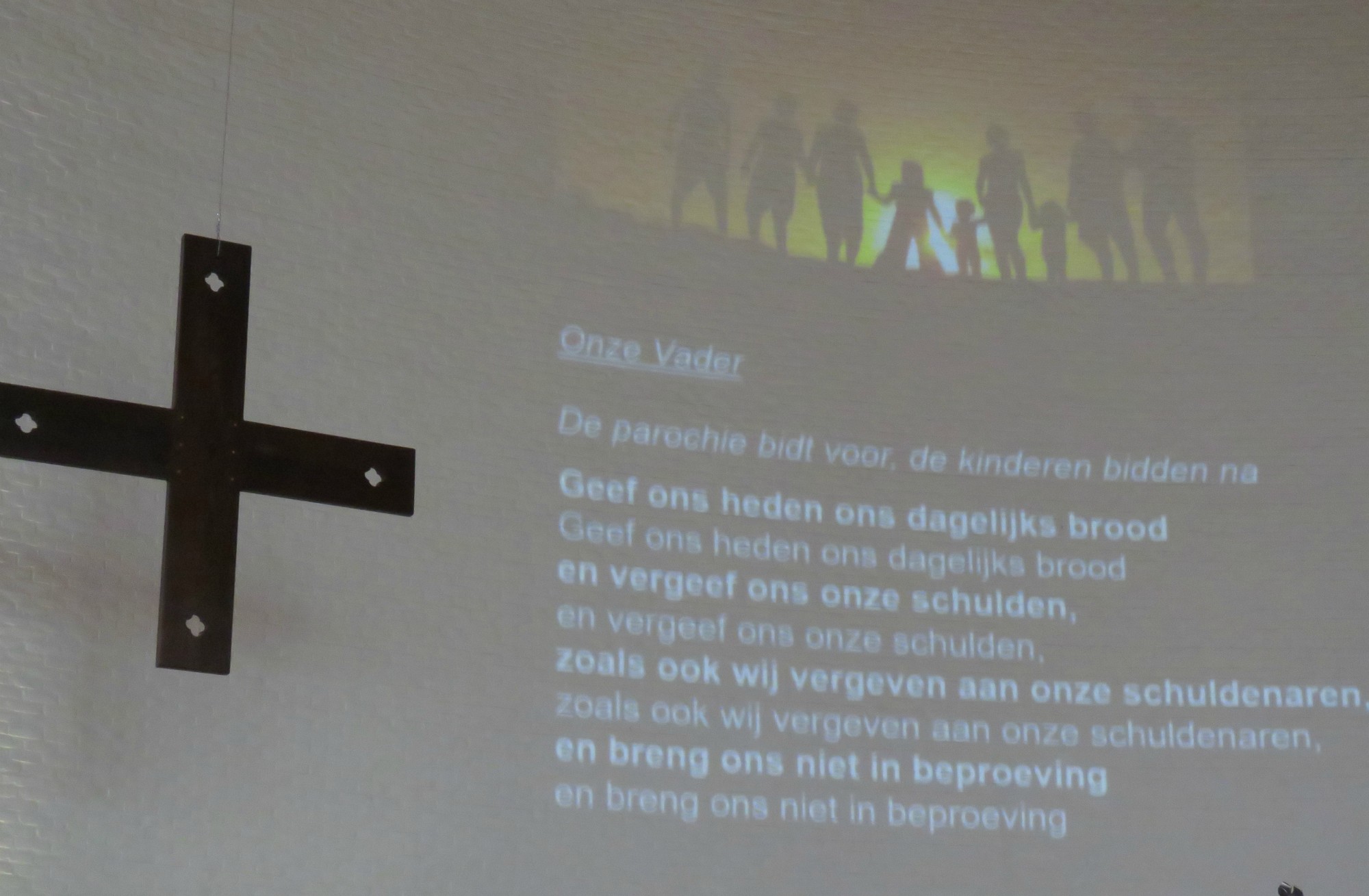 Het Onze Vader, aangeleerd aan de eerste communicanten