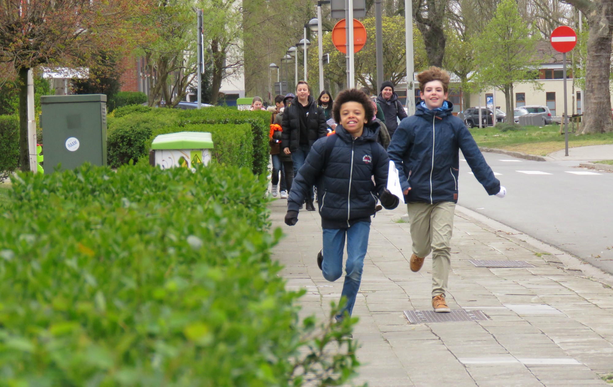 Wat is de naam van de koepel van het onderwijs?