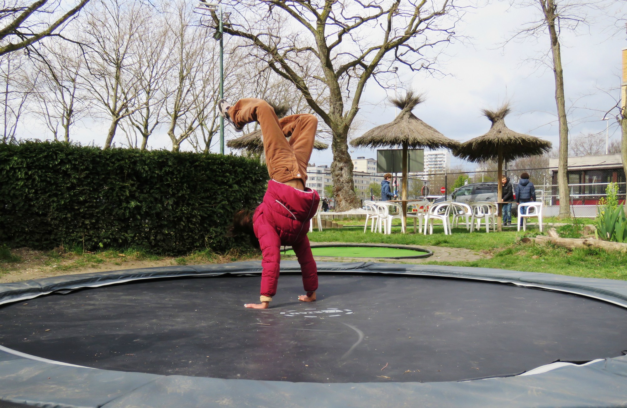 Een partijtje minigolf in Minigolf Beatrijs op Linkeroever
