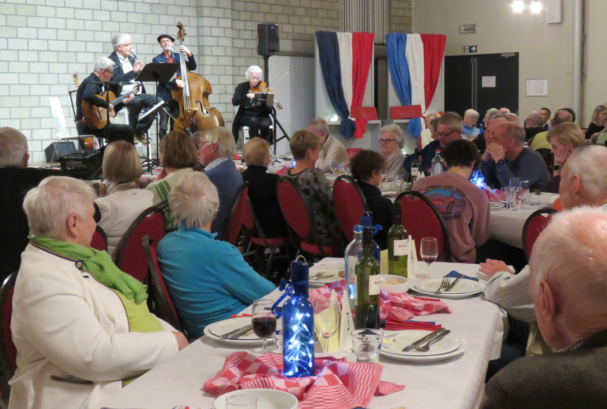 Fête d'hiver| Thema Frankrijk | Brasserie Croque-Notes met repertoire van Georges Brassens