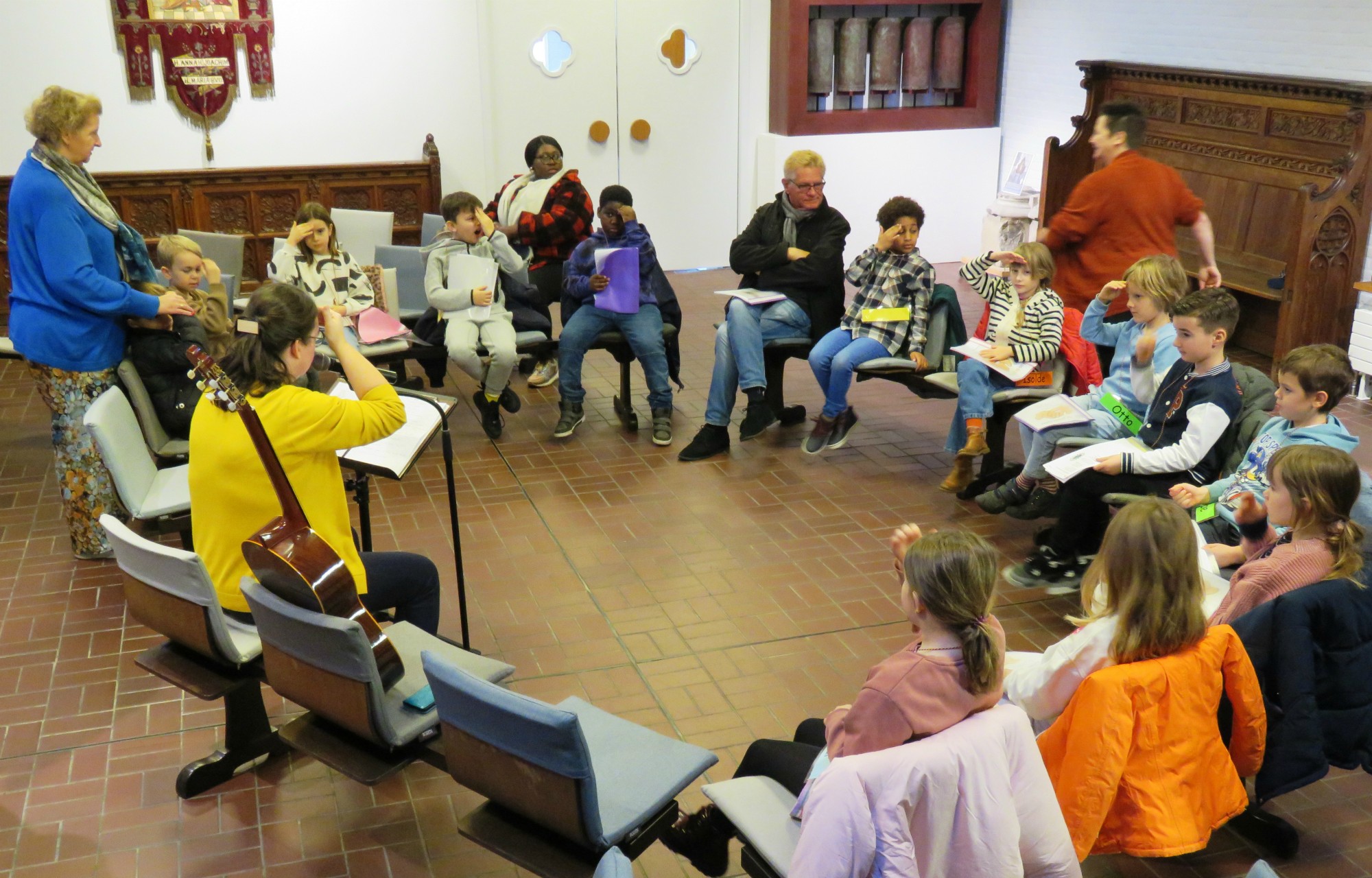 Catechese voorbereiding 4 - Lichtmis - Eerste communicanten 2025 - Sint-Anna-ten-Drieënkerk, Antwerpen Linkoever