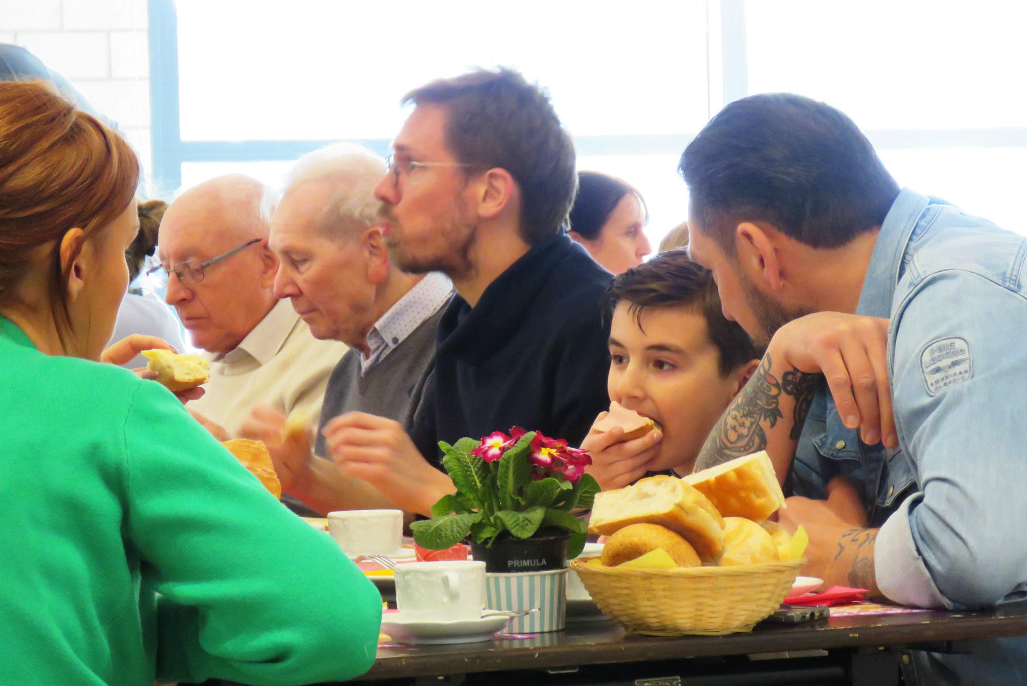 Catechesemoment 5 - Broodmaaltijd - Sint-Anna-ten-Drieënparochie, Antwerpen Linkeroever
