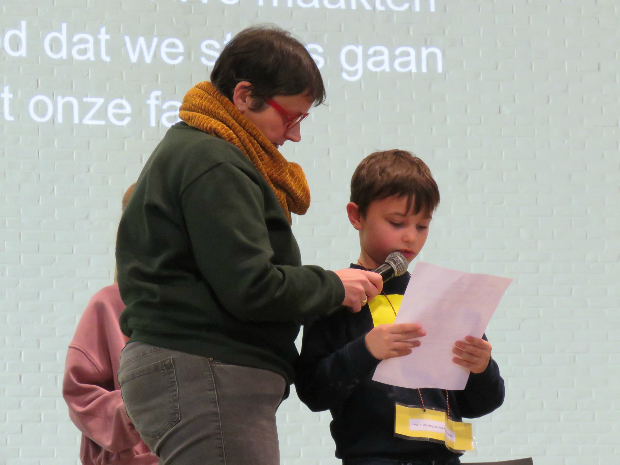 Wegwijzerviering - Welkom door een vormeling en eerste communicant