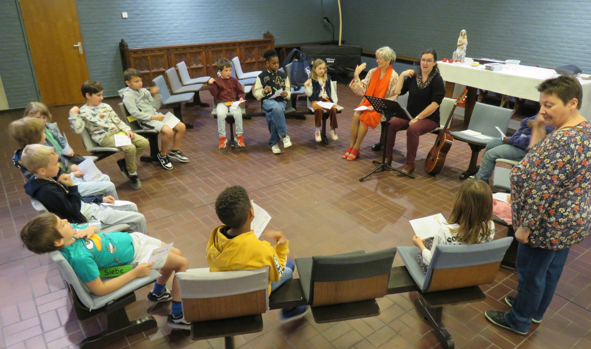 Catechesemoment 5 - En hoe gaat het weer? 'In de naam...'