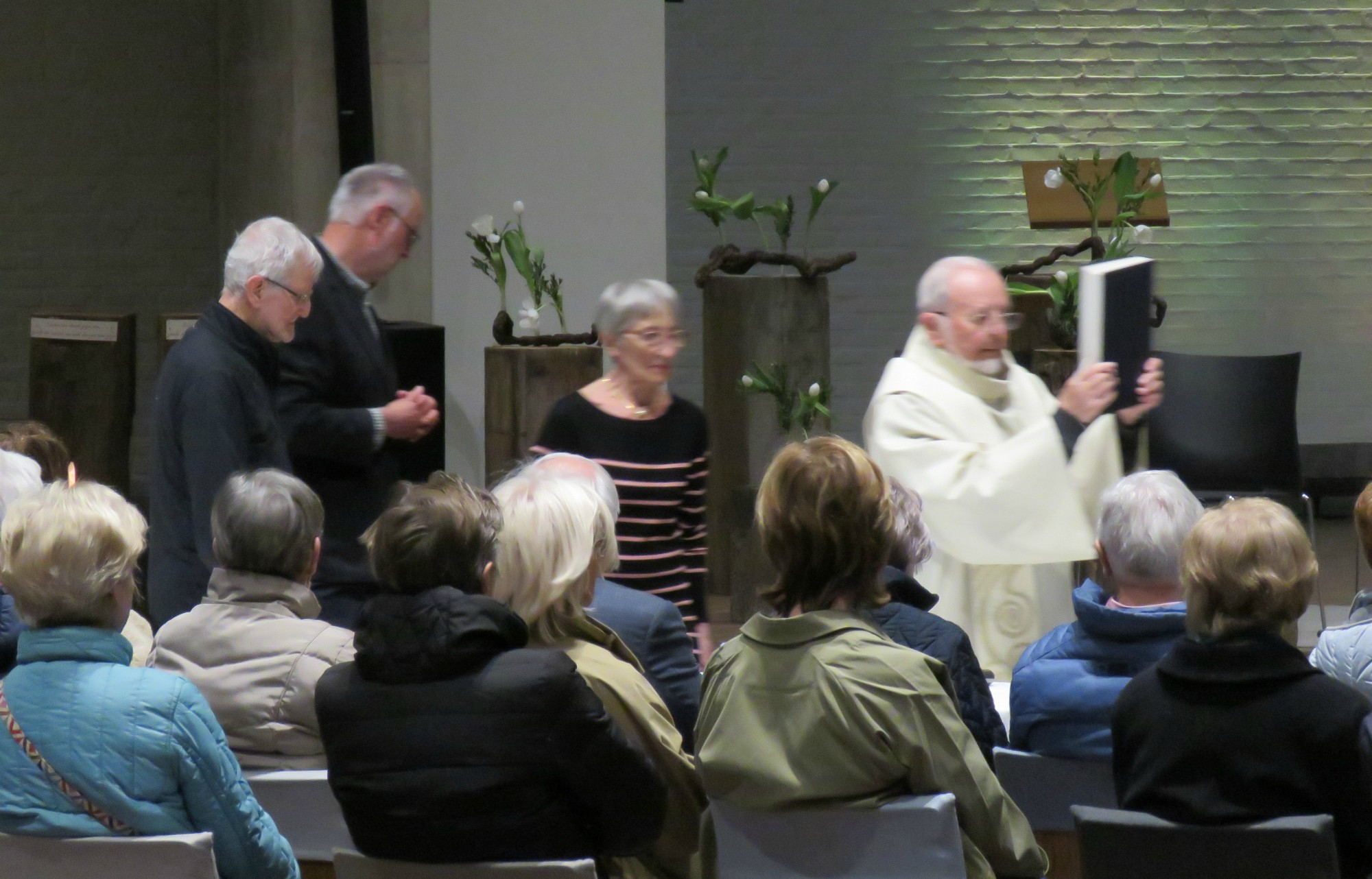 Witte Donderdag - Voorganger Paul Scheelen - Sint-Anna-ten-Drieënkerk, Antwerpen Linkeroever