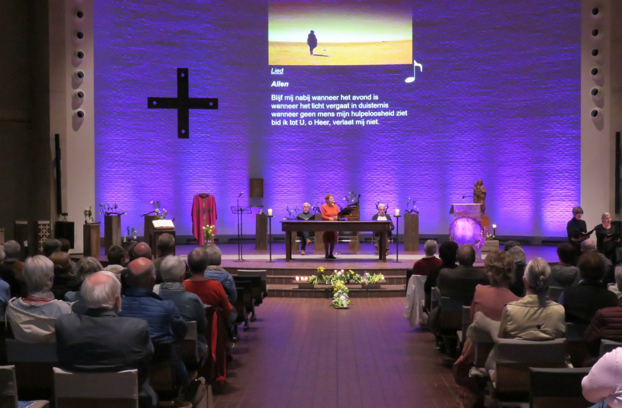 Goede Vrijdag - Voorgangers Gebedsleiders - Sint-Anna-ten-Drieënkerk, Antwerpen Linkeroever